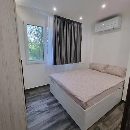 Apartamento Apartment's Ortakchiev